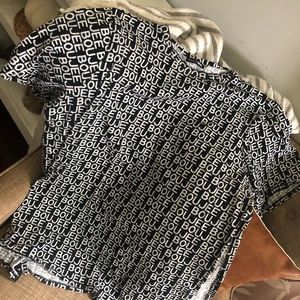 Boujee Top 🖤Boujee Top 🤍🖤🤍